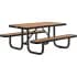 Tables de pique-nique traditionnelles avec piètement et structure en métal